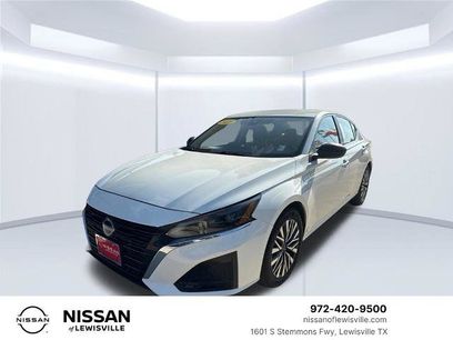 Certified 2025 Nissan Altima 2.5 SV