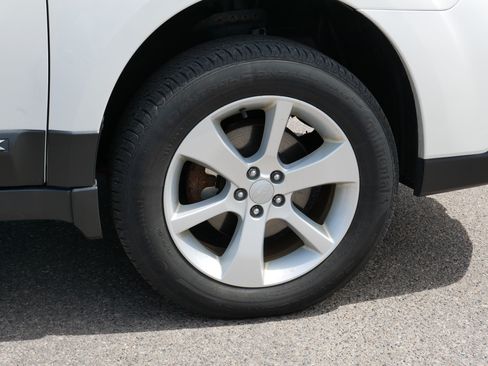 Used 2013 Subaru Outback 2.5i Premium AWD/4WD image 15