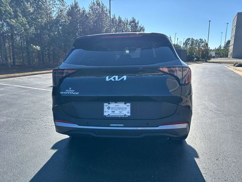 New 2026 Kia Sportage EX image 4