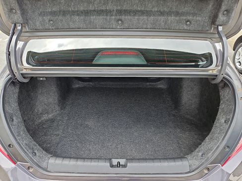 Used 2018 Honda Civic LX image 28
