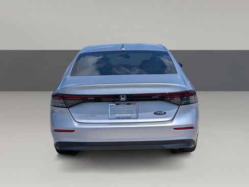 Used 2024 Honda Accord EX image 10