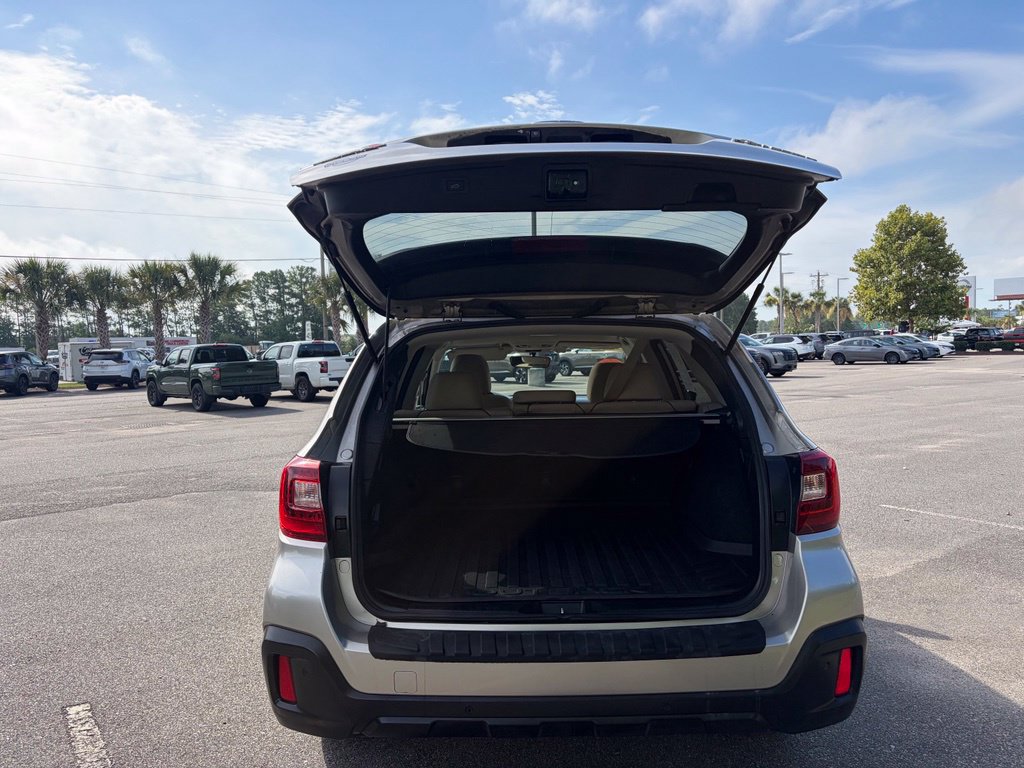 Used 2019 Subaru Outback 2.5i Limited w/ Popular Package #2 AWD/4WD image 5