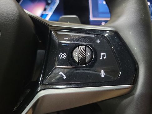 Used 2024 BMW 530i xDrive 530i xDrive w/ Premium Package image 16