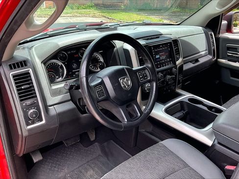 Used 2019 RAM 1500 Warlock RWD image 14