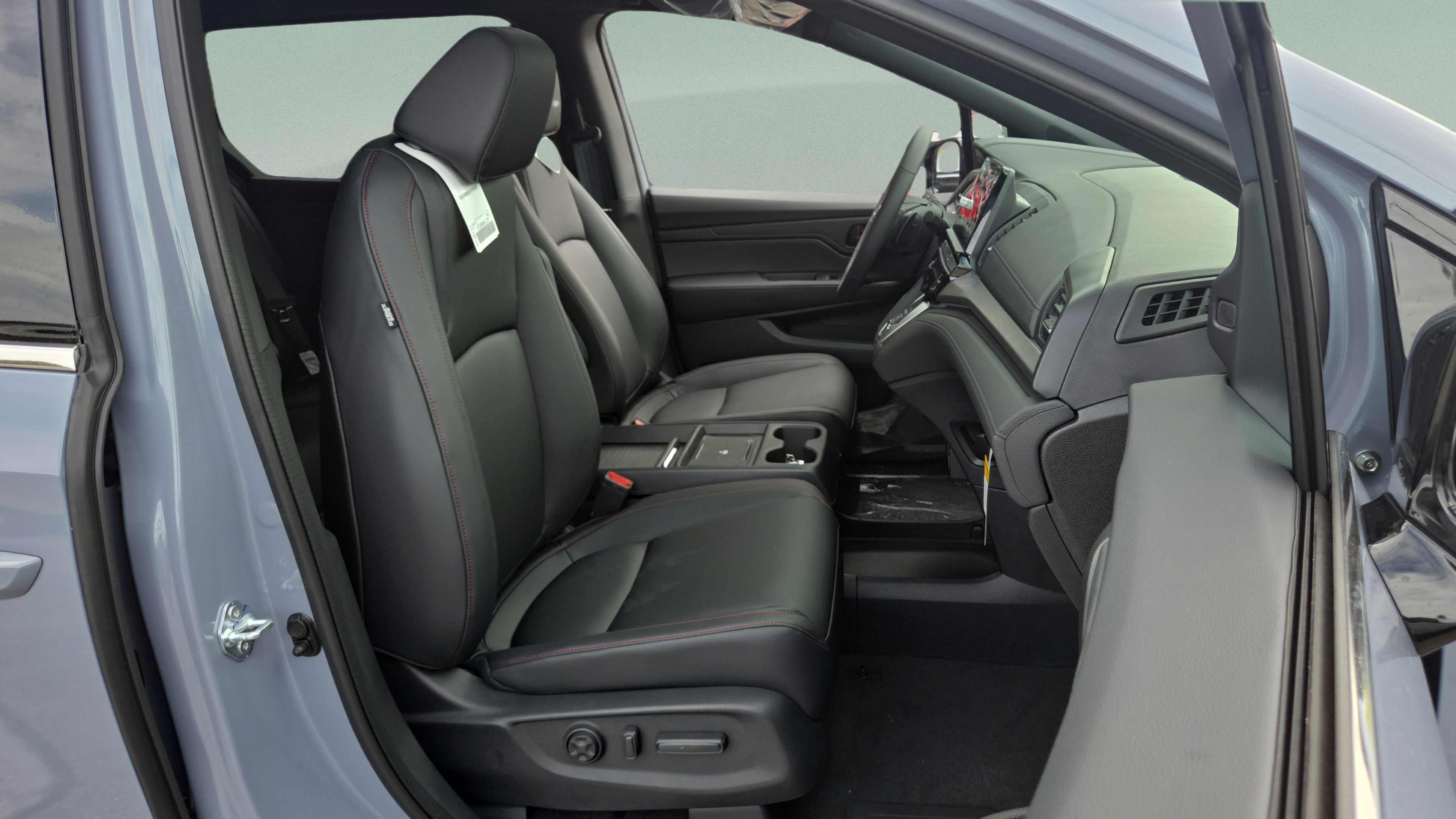 New 2027 Honda Odyssey Sport-L image 17