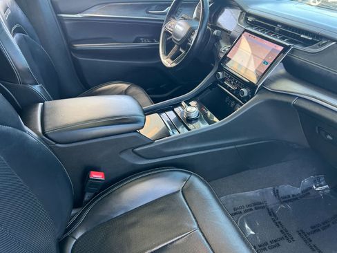 Used 2021 Jeep Grand Cherokee L Overland image 18