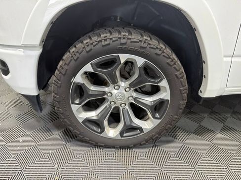 Used 2023 RAM 1500 Limited w/ Trailer Tow Group AWD/4WD image 9