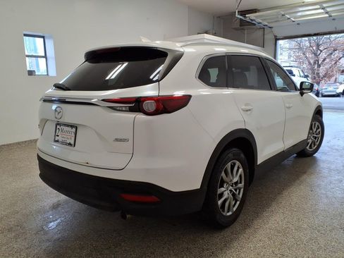 Used 2019 MAZDA CX-9 Touring image 4