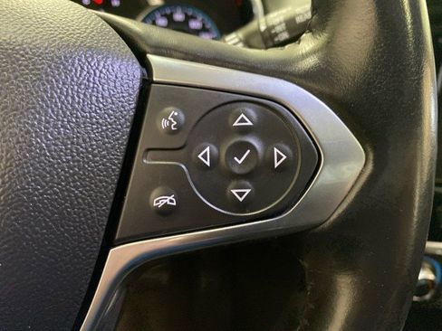 Used 2021 Chevrolet Traverse LT w/ LT Premium Package AWD/4WD image 21