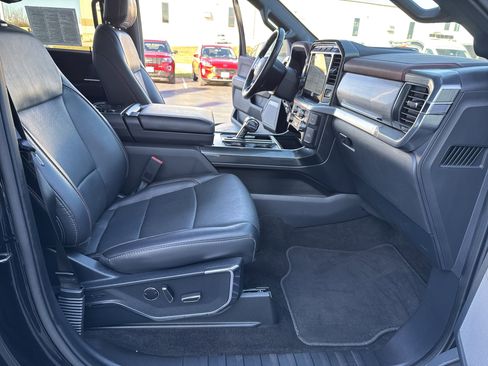 Certified 2021 Ford F150 Lariat w/ Equipment Group 502A High image 40