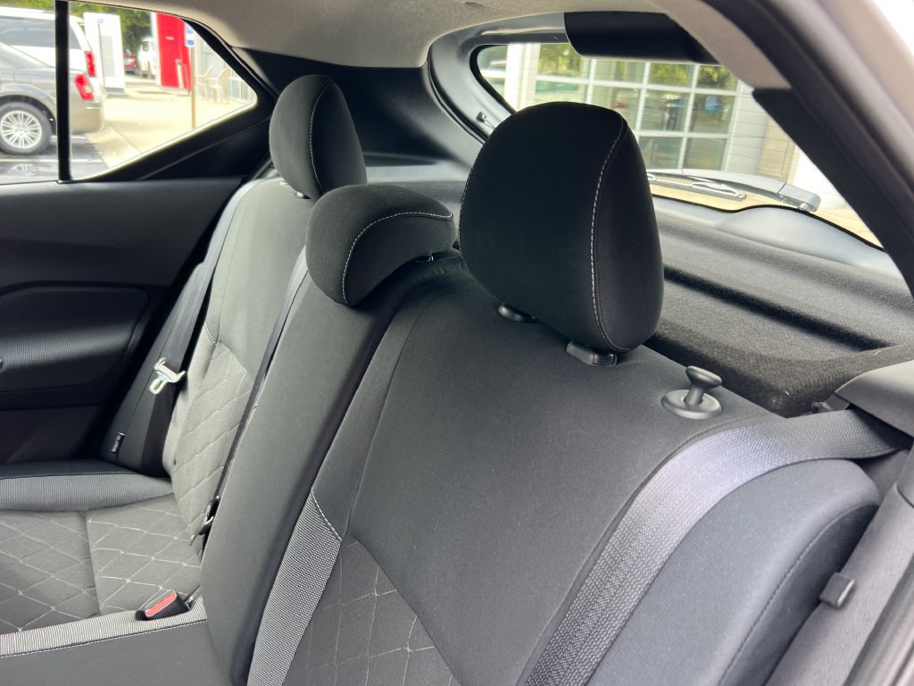 Used 2020 Nissan Kicks SV FWD image 14