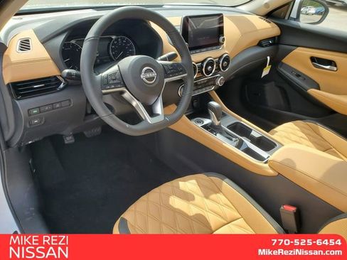 New 2025 Nissan Sentra SV w/ SV Premium Package image 9