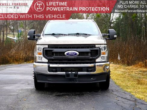 Used 2022 Ford F350 XL w/ Power Equipment Group image 4