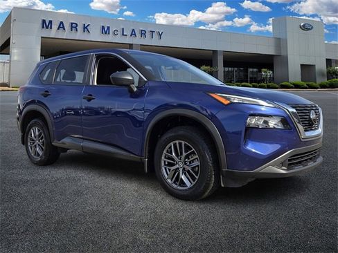 Used 2021 Nissan Rogue S image 7