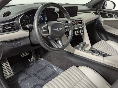 Used 2023 Genesis G70 2.0T w/ Sport Prestige Package image 14