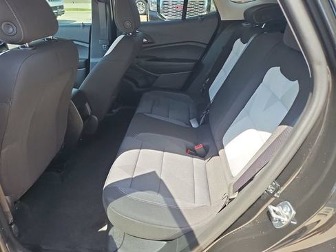 Used 2026 Chevrolet Trax LS FWD image 21