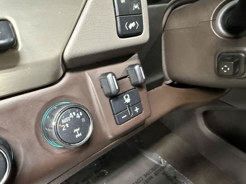 Used 2020 GMC Yukon XL Denali AWD/4WD image 20