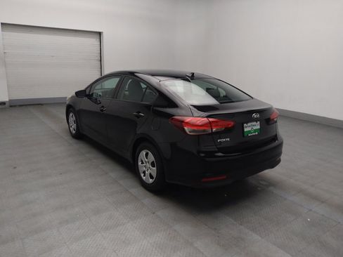 Used 2018 Kia Forte LX image 5