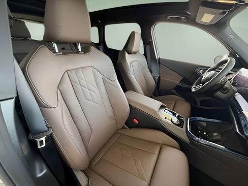 Used 2026 BMW X3 xDrive30 w/ M Sport Package image 31