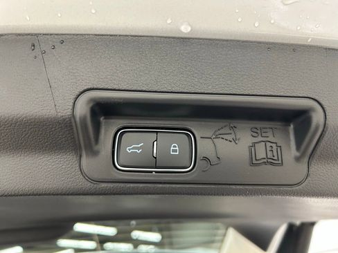 New 2026 Ford Explorer Active w/ Active Comfort Package image 30