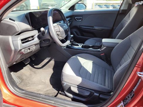 Used 2025 Kia K4 EX image 19