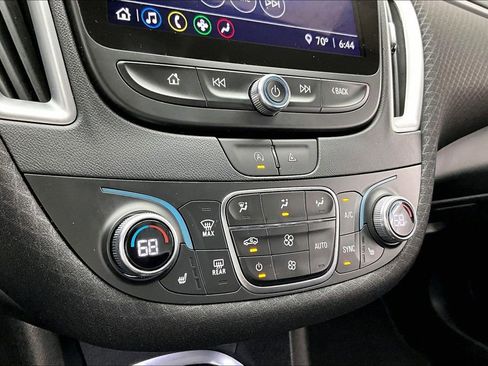 Used 2022 Chevrolet Malibu LT image 31
