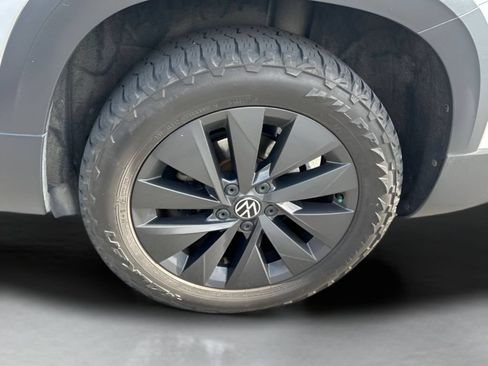 Used 2022 Volkswagen Taos S AWD/4WD image 15