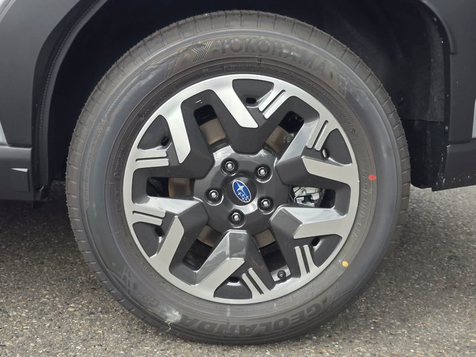 New 2026 Subaru Forester Premium AWD/4WD image 8