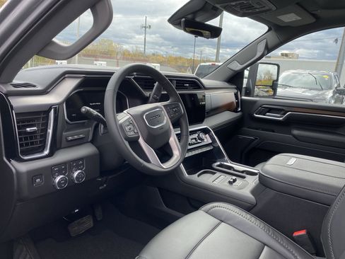 Used 2026 GMC Sierra 2500 Denali w/ Denali Reserve Package image 10