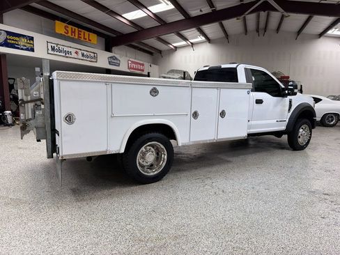 Used 2020 Ford F550 2WD Regular Cab Super Duty image 8