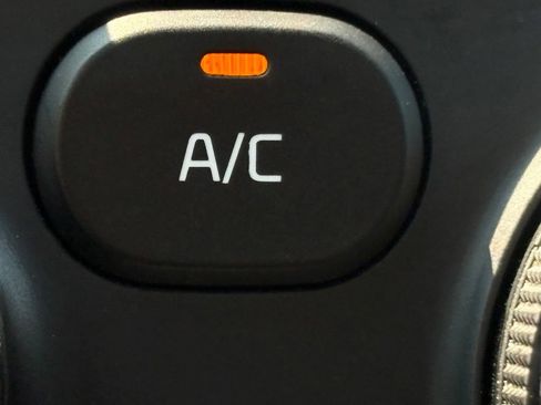Used 2016 Kia Forte LX w/ LX Popular Plus Package FWD image 23