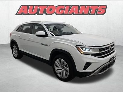 Used 2023 Volkswagen Atlas Cross Sport SE w/ Panoramic Sunroof Package