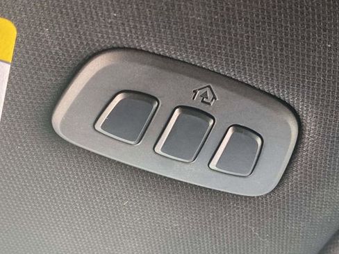 Certified 2025 Ford Explorer ST-Line w/ Premium Package image 35