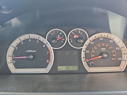 Used 2008 Chevrolet Aveo LT FWD image 16