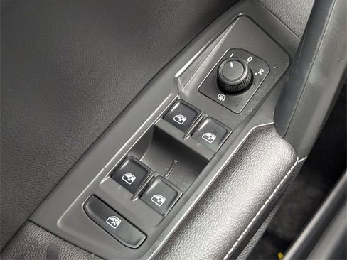 Certified 2024 Volkswagen Tiguan S image 22