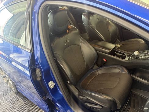 Used 2015 Chrysler 200 S FWD image 22