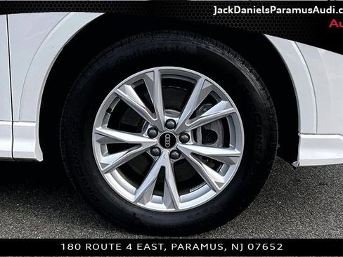 Used 2023 Audi Q3 2.0T Premium w/ Convenience Package image 8