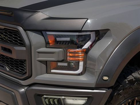 Used 2018 Ford F150 Raptor w/ Equipment Group 802A Luxury AWD/4WD image 3