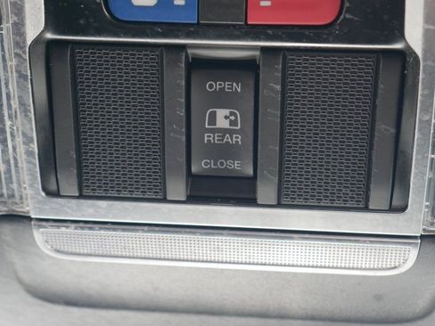 Used 2022 RAM 2500 Power Wagon w/ Level 2 Equipment Group image 33