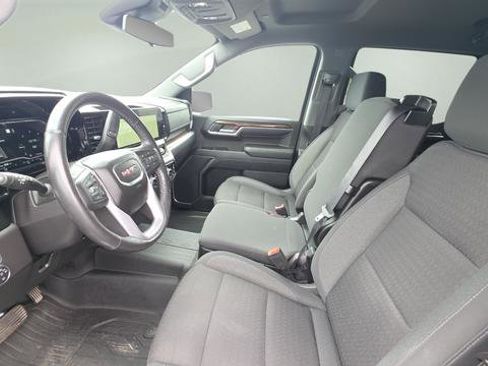 Used 2022 GMC Sierra 1500 Elevation RWD image 19