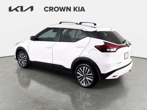 Used 2024 Nissan Kicks SV w/ Exterior Package FWD image 8