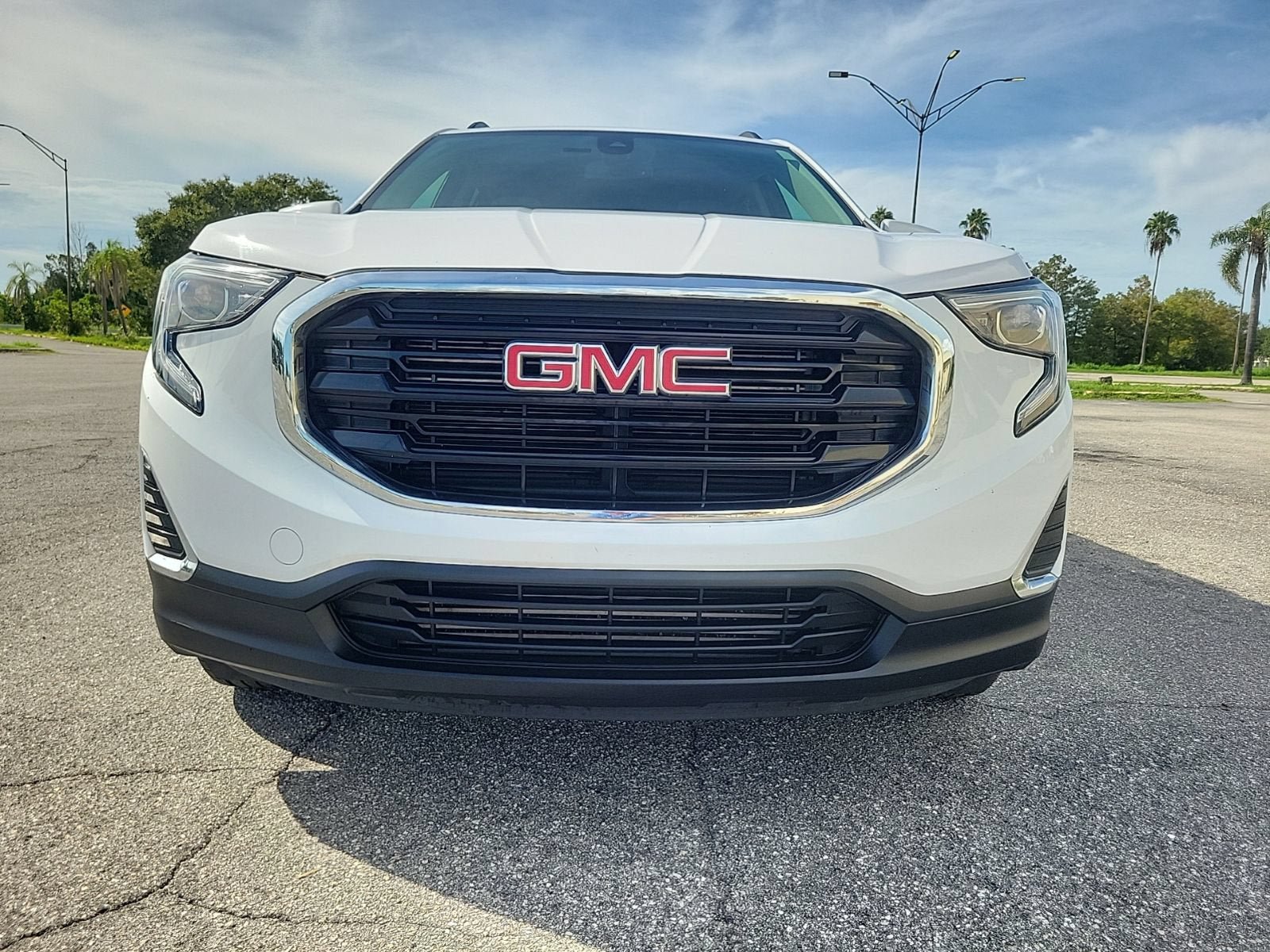 Certified 2021 GMC Terrain SLE w/ Driver Convenience Package FWD image 4