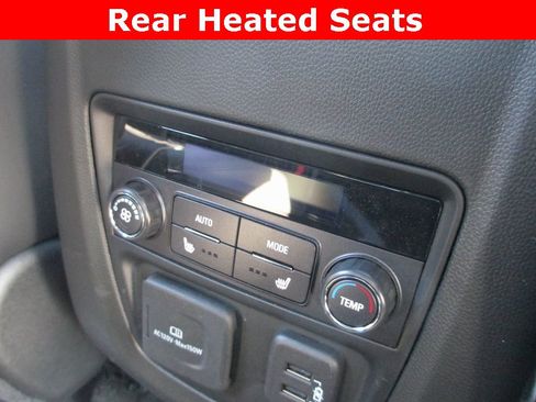 Certified 2024 Buick Enclave Avenir w/ Avenir Technology Package image 26