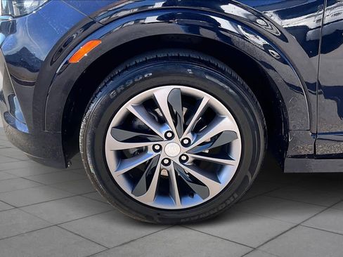 Used 2020 Buick Encore GX Essence w/ Experience Buick Package image 11