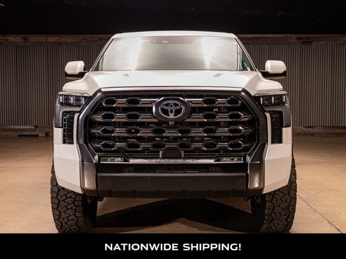 Used 2022 Toyota Tundra Platinum image 4