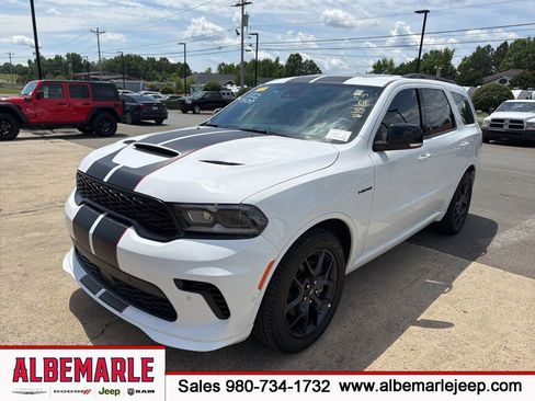 Used 2026 Dodge Durango GT AWD/4WD image 1