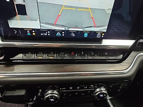 Used 2022 GMC Sierra 1500 SLT w/ SLT Premium Plus Package image 19