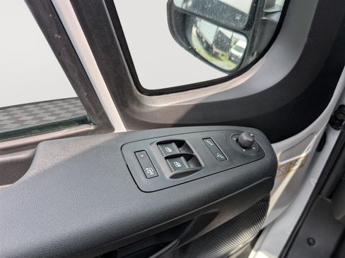 New 2025 RAM ProMaster 1500 w/ Premium Convenience Group FWD image 14