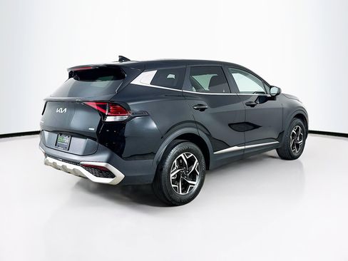 Used 2025 Kia Sportage LX image 9