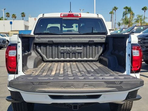 New 2026 GMC Canyon Denali AWD/4WD image 6